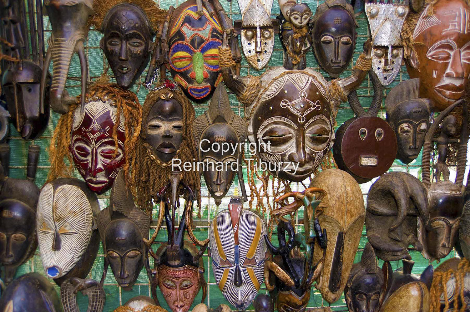 African_masks_Africa