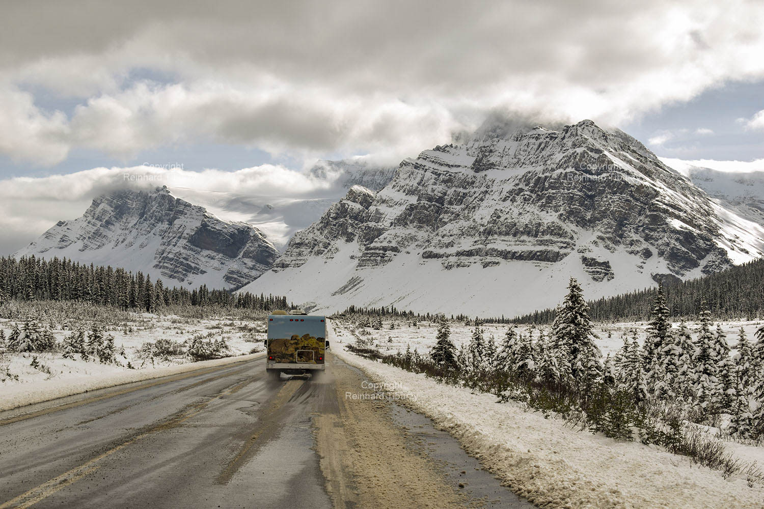 Icefields_Parkway_Canada